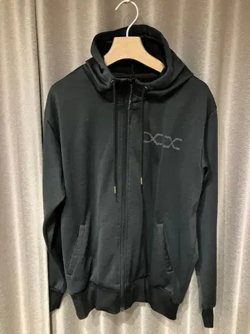 IN THE PAINT 상하의 세트 L 사이즈