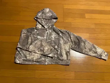 VANQUISH 리얼트리 패턴 후드 부착 후드티