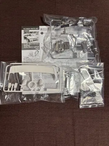 NISSAN 스카이라인 GT-R (R32) 타미야 RC 바디 부품 세트