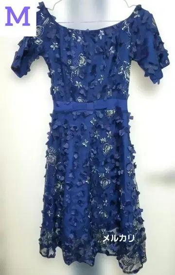 꽃 장식 입체 플라워 반팔 무릎 아래 드레스 원피스 네이비 M 사이즈