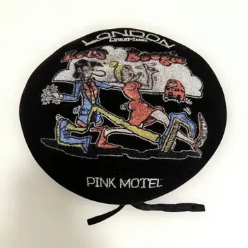 RNA 아르엔에이 베레모 PINK MOTEL 블랙