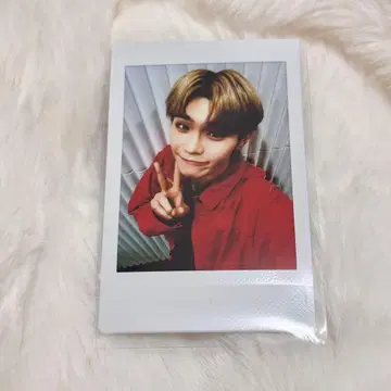 ZB1 김태래 회장 한정판 혜택 C상 폴라로이드