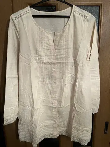 Spick&Span 스픽 앤 스팬 아이보리 레이스 블라우스