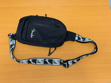 Fender 숄더백 블랙