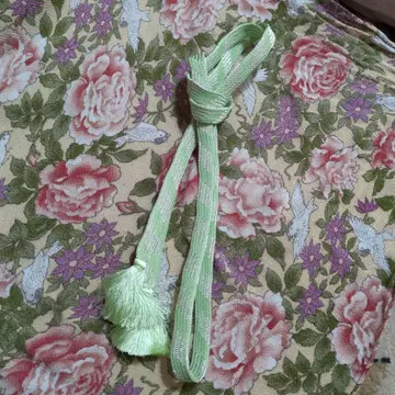 고지마구미 연한 녹색 은색 박스 포함