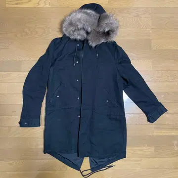 블랙 퍼 후드 모즈 코트