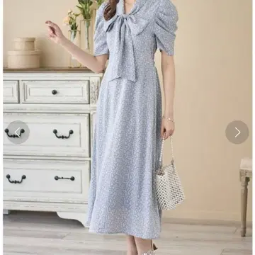 tocco closet 보타이 리본 파워 숄더 플라워 원피스