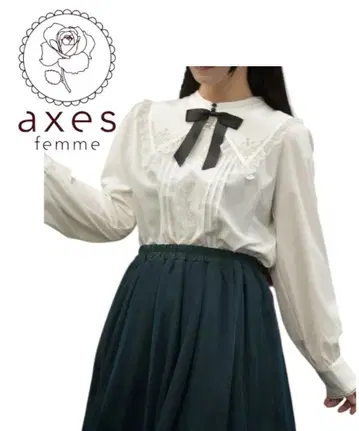 axes femme 크로스 자수 시스터 블라우스 미사용 새상품 상의 리본