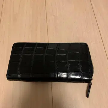 크로커다일 라운드 지갑