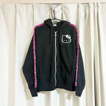 헬로키티 저지 후드티 핑크 레오파드 무늬 y2k 헤이세이