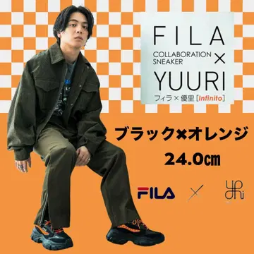 유리 FILA 콜라보 스니커즈 24.0cm 블랙 오렌지