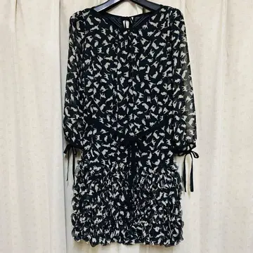 고양이 패턴 프릴 무릎 기장 원피스 7부 소매