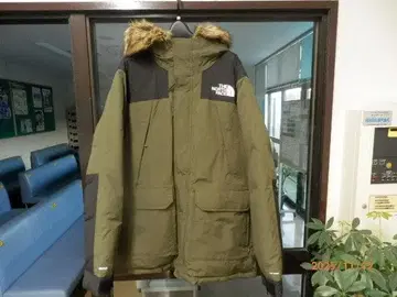 THE NORTH FACE 다운 자켓 후드 부착 올리브