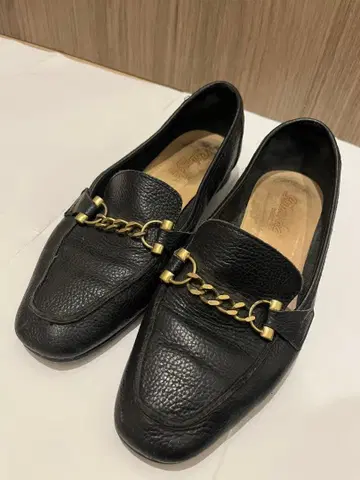 가죽 체인 장식 로퍼 블랙 stilmoda 38 24cm 정도