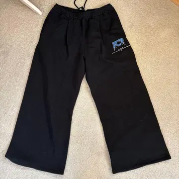 Towncraft Prep 블랙 스웨트 팬츠 M