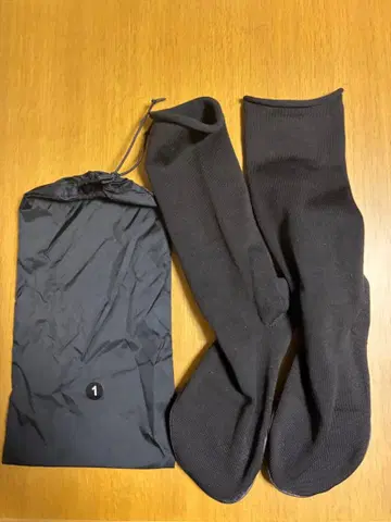 미사용 새상품 Yeezy YZY PODS 블랙