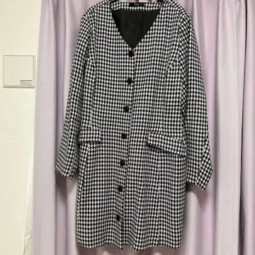 마룬 하운드투스 체크 코트