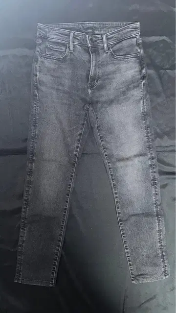 UNIQLO 유니클로 데님 팬츠 스키니 그레이