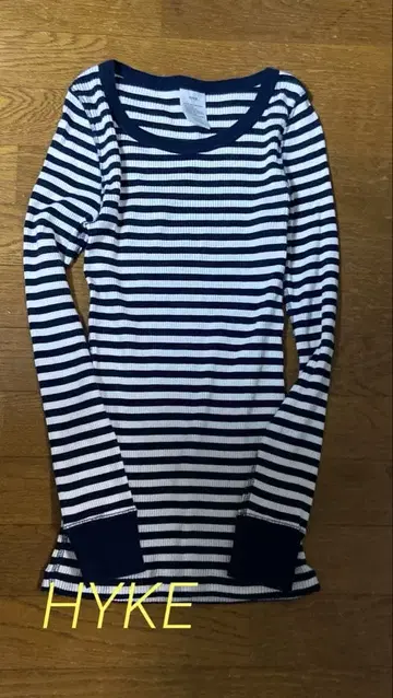 HYKE 보더 코튼 리브 티셔츠 Free