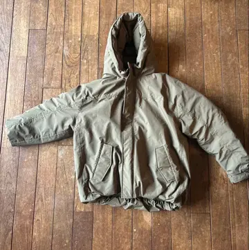 히가시하라 아키 X  forme 숏 다운 자켓