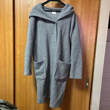 플리스풍 후드 부착 롱 코트 그레이