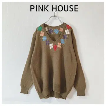 핑크하우스 아가일 무늬 목이 매력적인 니트 V넥 스웨터