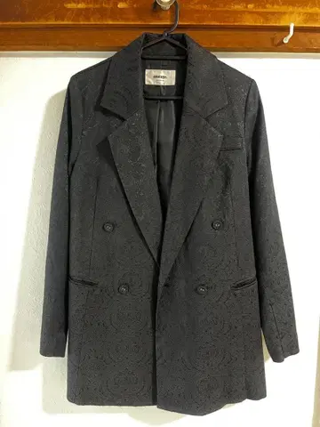 amerge. 자카드 테일러드 자켓