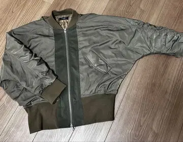 [ 가격 인하 ] 오즈모시스 OSMOSIS MA-1 자켓 카키