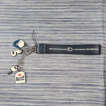 Nissy 10주년 기념 전시회 역대 응원봉 참 스트랩