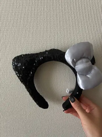 USJ 스팽글 블랙 머리띠 실버 리본