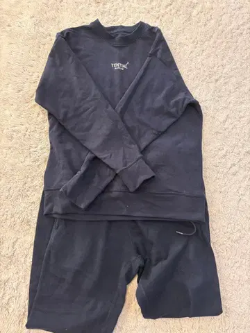 다크 블루 맨투맨 세트 TENTIAL