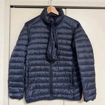 유니클로 울트라 라이트 다운 엑스트라 웜 남성용 S 방한