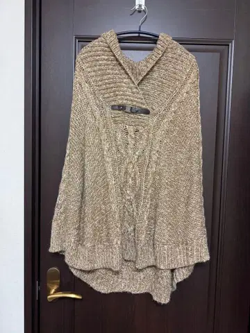 메이슨 그레이 베이지 케이블 짜임 판초 케이프 코트 2호