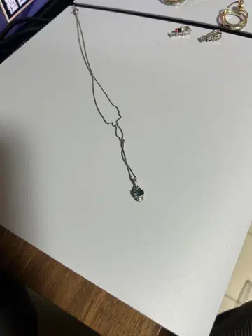 비쥬맘 펜던트 탑