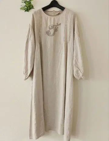 TSUHARU by SamansaMos2 모노그램 자수 롱 원피스