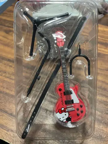 헬로키티 미니 기타 세트