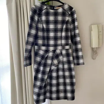 GLASS LINE 체크 무늬 긴팔 원피스