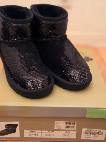 by M ooi M i 스팽글 중 퍼 숏부츠