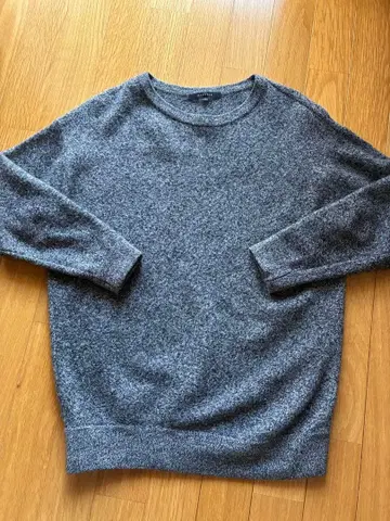 MACPHEE 그레이 크루넥 긴팔 니트