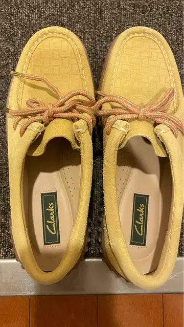 Clarks Torhill Bee 토힐비 모카신 베이지 uk5