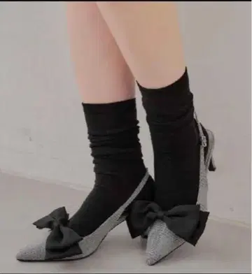 [ 미사용 새상품 ] chico 치코 뮬 탈부착 리본 힐 펌프스