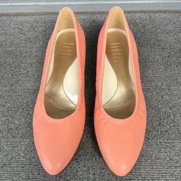 미사용! fitfit 천연 가죽 스퀘어 힐 펌프스니커즈 23cm