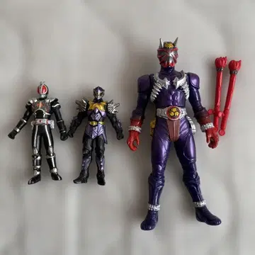 가면라이더 피규어 묶음 판매 3점 중고품