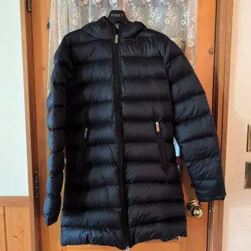 피레넥스 노카라 다운 코트 38