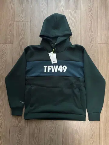 미사용 새상품 TFW49 후드티 후디 사이즈 S