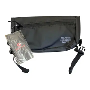 [미사용 새상품] Marmot 바디백 블랙