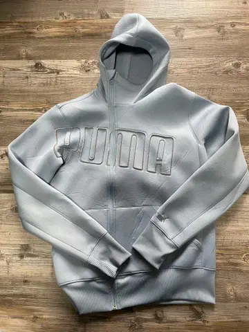 PUMA 라이트 블루 후드티