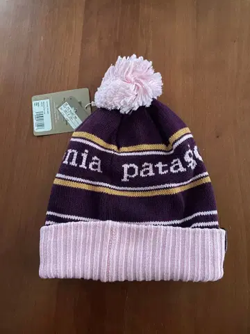 새상품 patagonia 폼폼 포함 니트 모자 비니 핑크