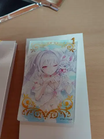 레이디 아발론 FGO 로손 개념 예복 키링