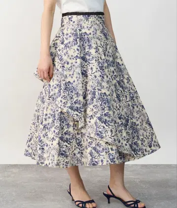 VERMEIL par iena 꽃무늬 플레어 롱 스커트 38